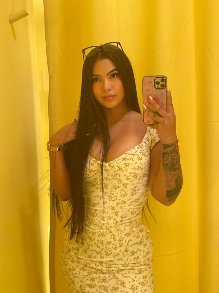 612465988: Chica busca chico en Málaga