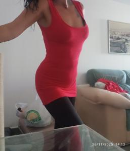 604226282: Chica busca chico en Almería