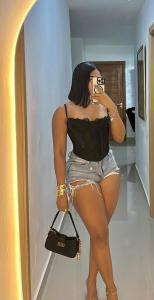 624724571: Chica busca chico en Navarra