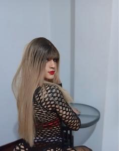 681934479: Transexual en La Coruña