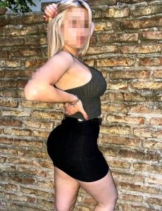 604367447: Chica busca chico en Navarra