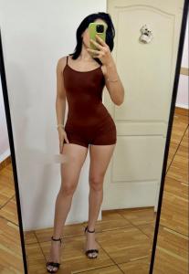 697965886: Chica busca chico en Tarragona