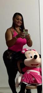 643220965: Chica busca chico en Valencia