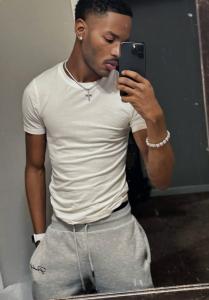 632651956: Chico busca chica en Madrid