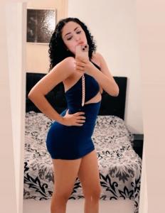 624325761: Chica busca chico en Barcelona