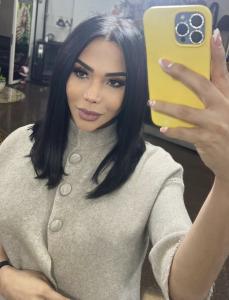 631173613: Transexual en Granada