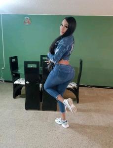 634125140: Chica busca chico en Zaragoza