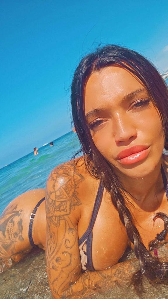 644968173: Chica busca chico en Madrid