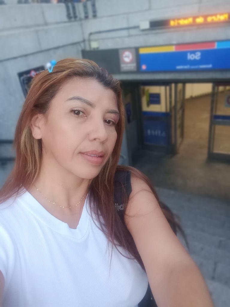 Chica busca chico en Huelva: 