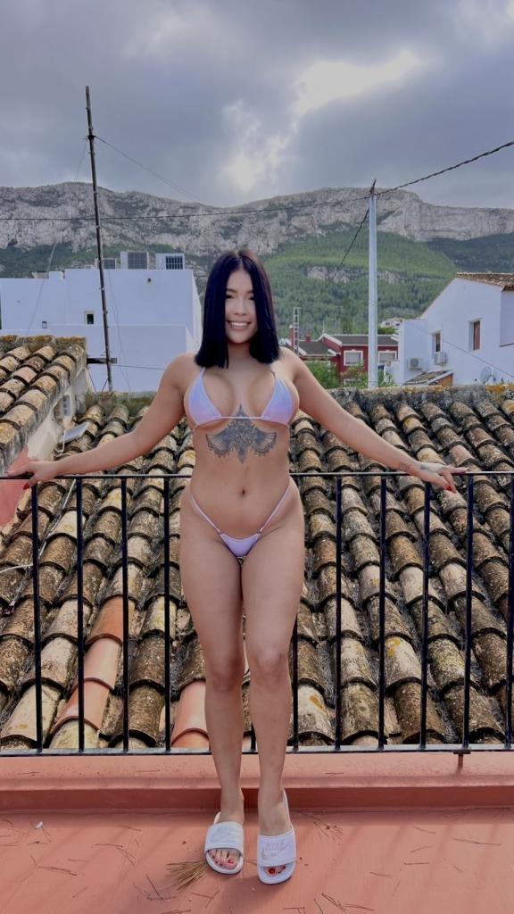 Chica busca chico en Alicante: Chica busca chico