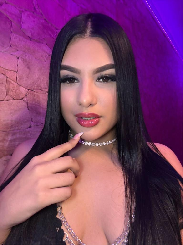 602871652: Chica busca chico en Gerona