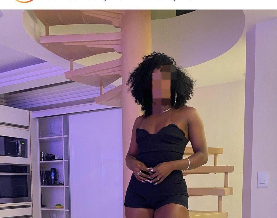 Chica busca chico en La Coruña: Chica busca chico