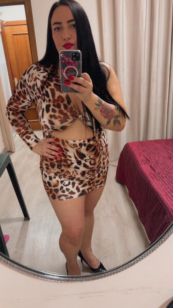 676868930: Chica busca chico en Madrid