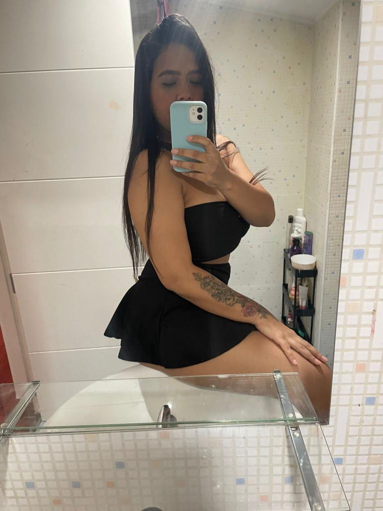 697701133: Chica busca chico en Cáceres
