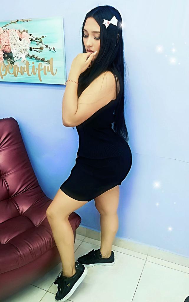 641353821: Chica busca chico en La Coruña