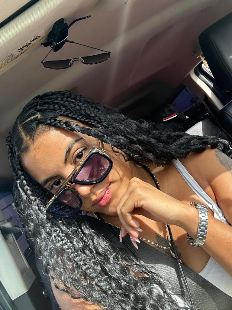 Chica busca chico en Tenerife: 