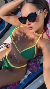 614308488: Chica busca chico en Lugo