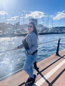 624874445: Chica busca chico en Pontevedra