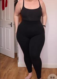 631768972: Chica busca chico en Granada