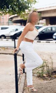 604288646: Chica busca chico en Valencia