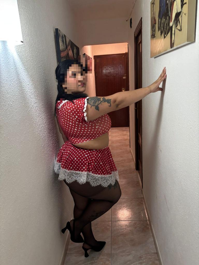 687765943: Chica busca chico en Tarragona