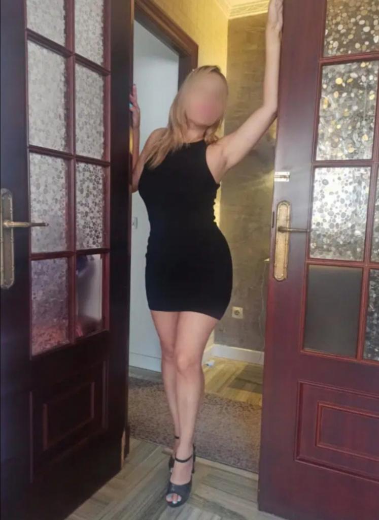 Chica busca chico en Sevilla: 