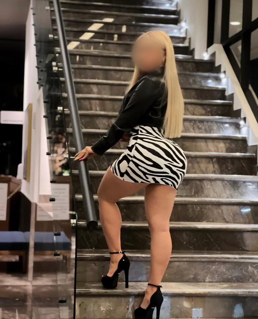 Chica busca chico en Barcelona: 