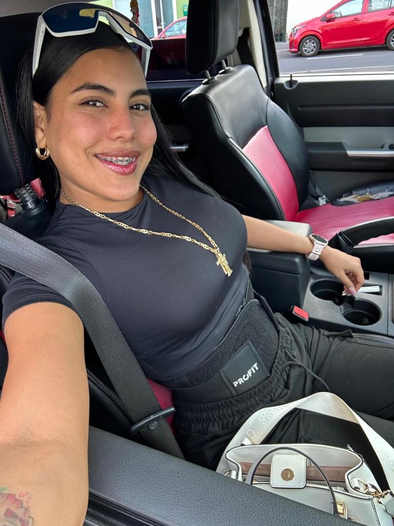 Chica busca chico en Tenerife: 