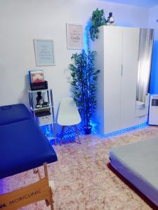 722561193: Chica busca chico en Alicante