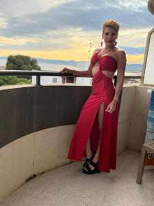 666046309: Chica busca chico en Madrid