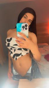 613758156: Chica busca chico en Tarragona