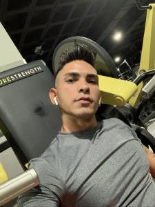 Chico busca chica en Lérida: 