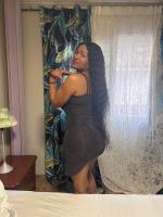 695147771: Chica busca chico en Barcelona