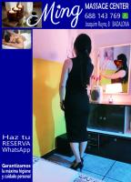 688143769: Chica busca chico en Barcelona