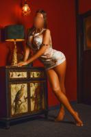 747776207: Chica busca chico en Barcelona