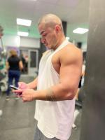 610338987: Chico busca chica en Valencia