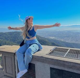 690772130: Chica busca chico en Ceuta