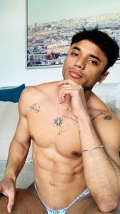 678026879: Chico busca chica en Madrid