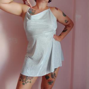 614793314: Chica busca chico en Alicante