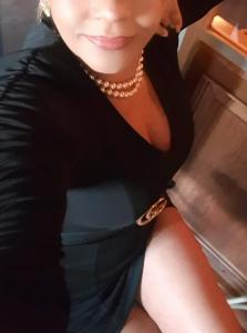 631690764: Chica busca chico en Pontevedra