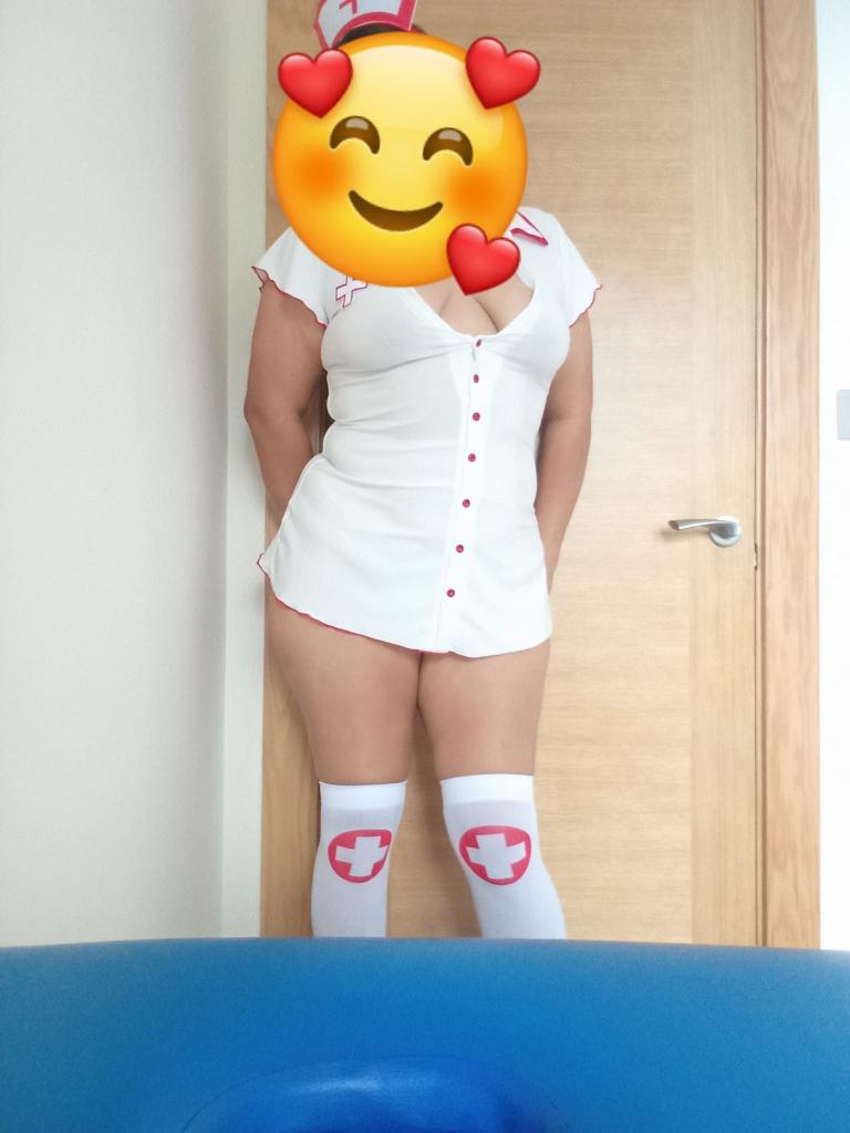 631206563: Chica busca chico en Cantabria