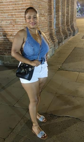 641983743: Chica busca chico en Albacete