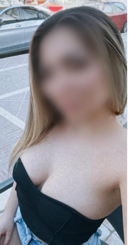 Chica busca chico en Granada: 