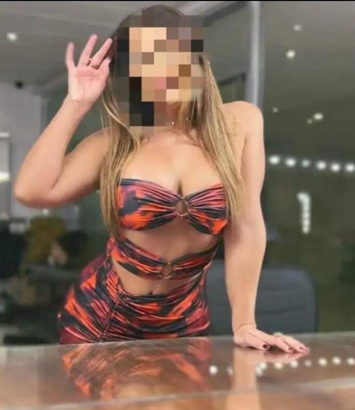 Chica busca chico en Cádiz: 