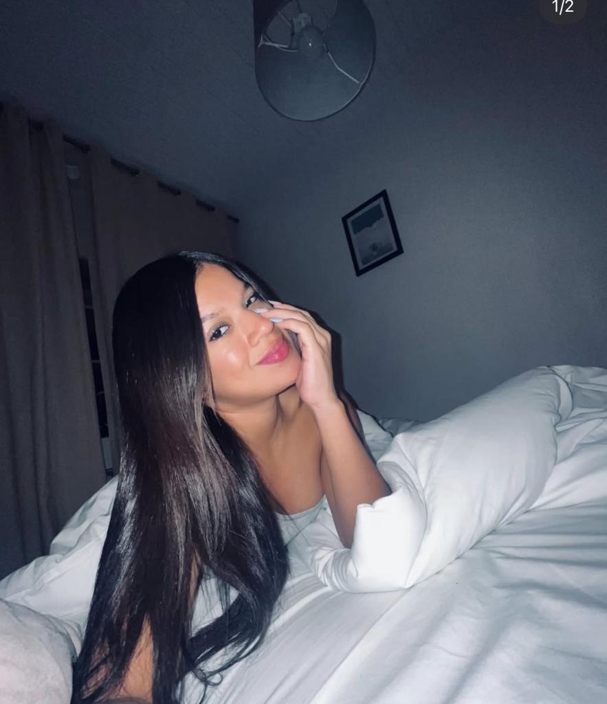 691609559: Chica busca chico en Barcelona