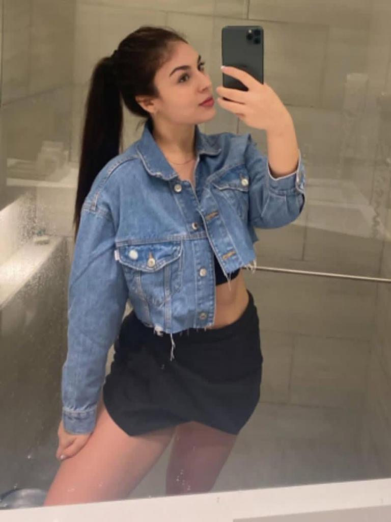 Chica busca chico en Tenerife: 