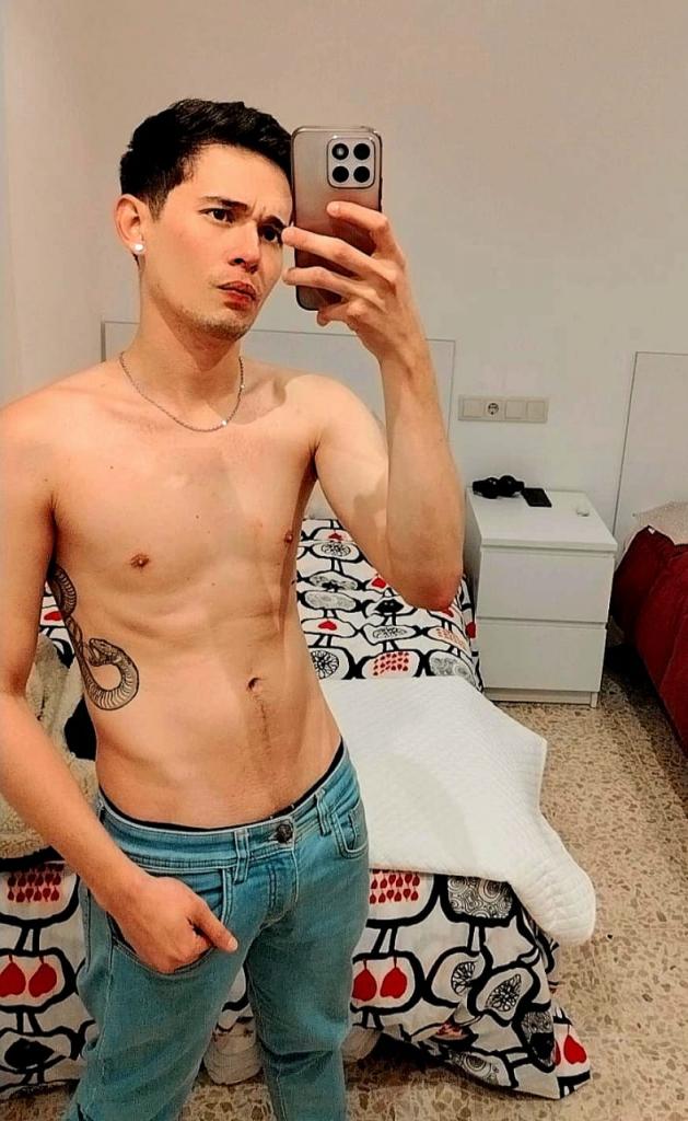 Chico busca chica en Málaga: 