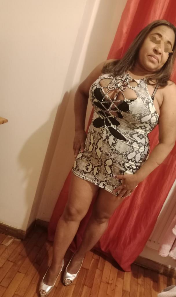 624448922: Chica busca chico en Pontevedra