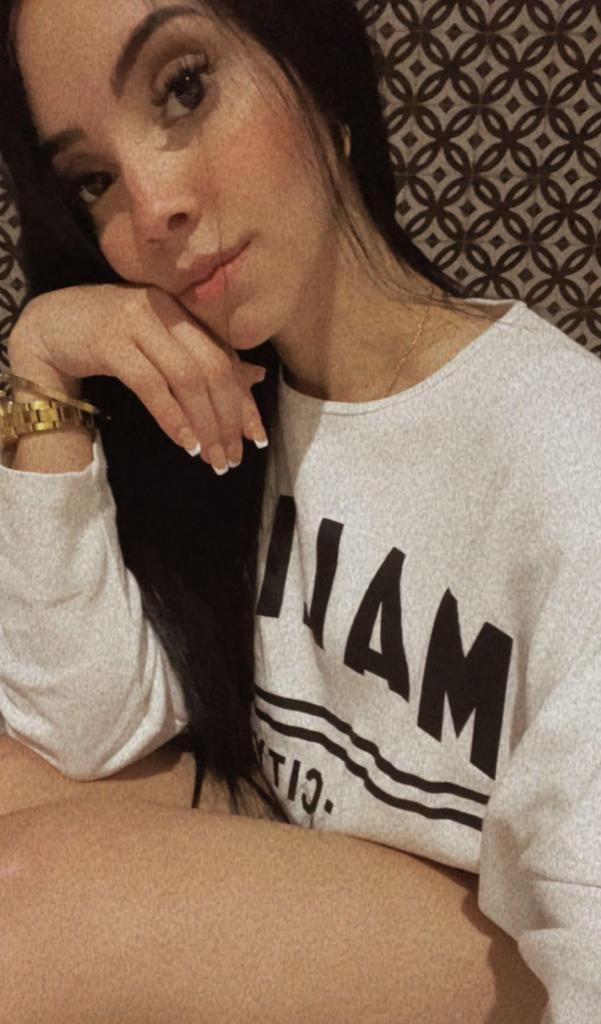 661108887: Chica busca chico en Asturias