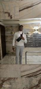 673826127: Chico busca chica en Orense